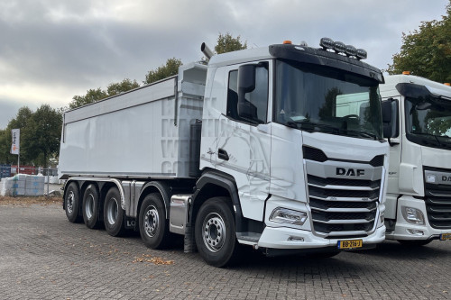 XF 10x4